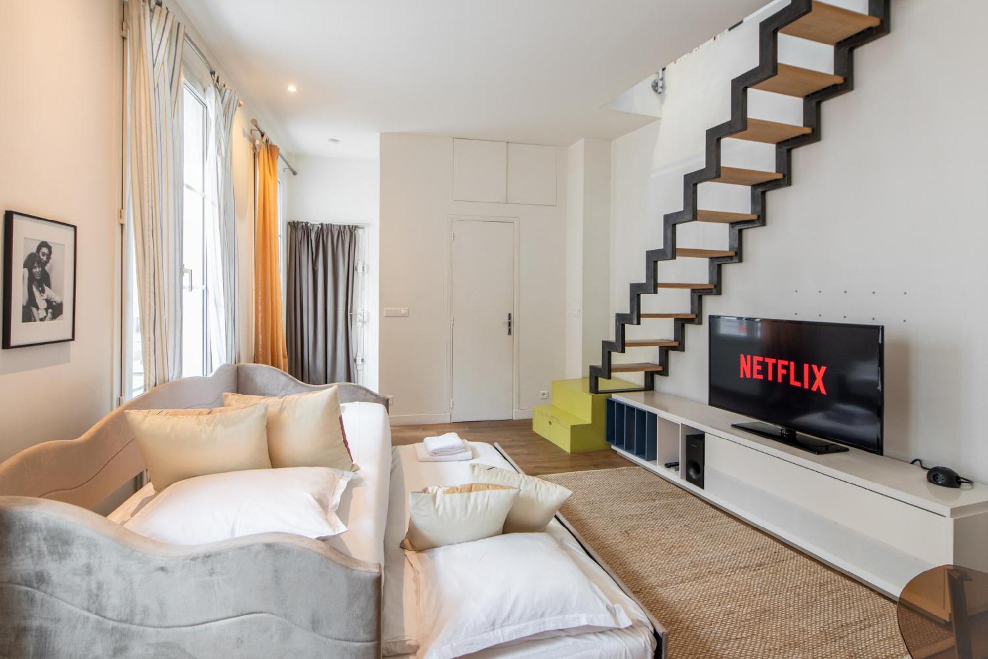 Amazing Loft In The Vibrant Area Near The Famous Bastille's Place Apartment *