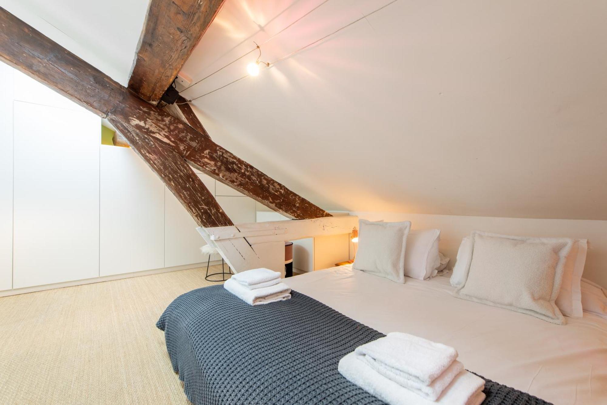 Amazing Loft In The Vibrant Area Near The Famous Bastille's Place Paris