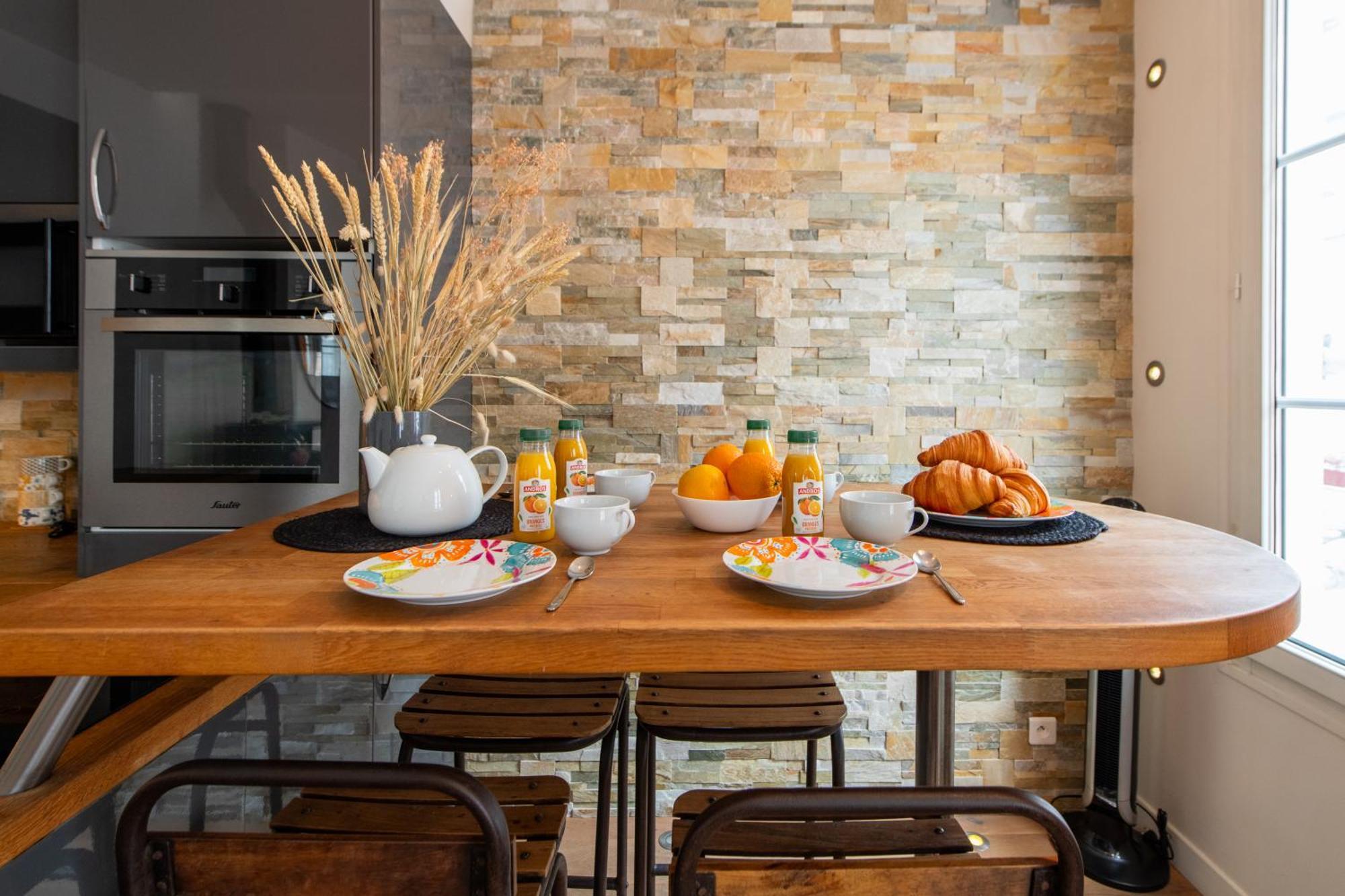 Amazing Loft In The Vibrant Area Near The Famous Bastille's Place Apartment Paris