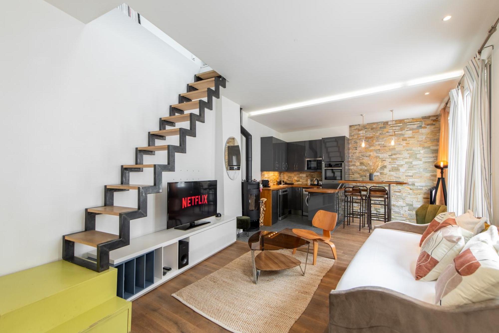 Apartment Amazing Loft In The Vibrant Area Near The Famous Bastille's Place